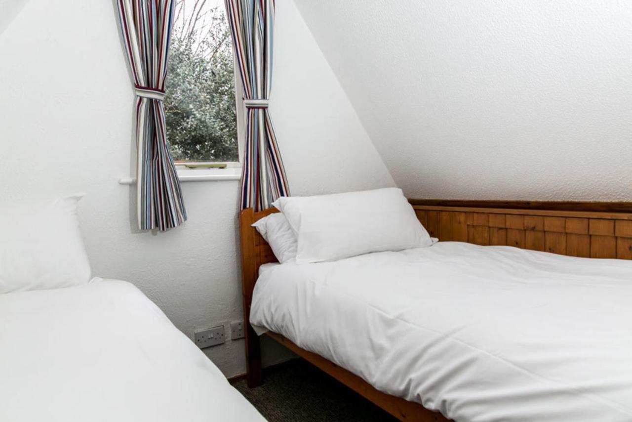 Seaside Chalet - Sleeps 6 Kingsdown  Exterior foto